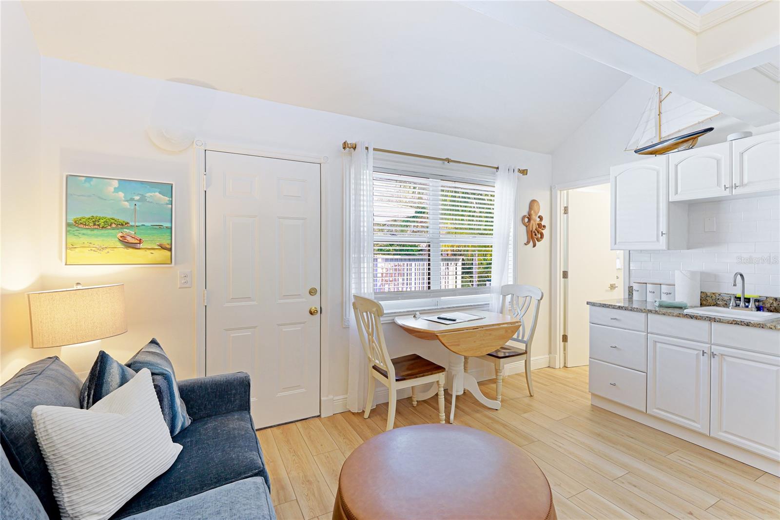 POINT OF ROCKS TERRACE - Residential Income