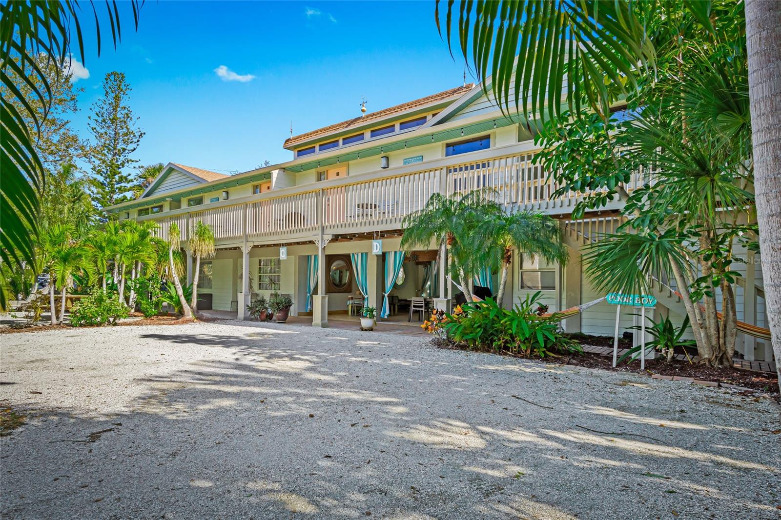 POINT OF ROCKS TERRACE - Residential Income