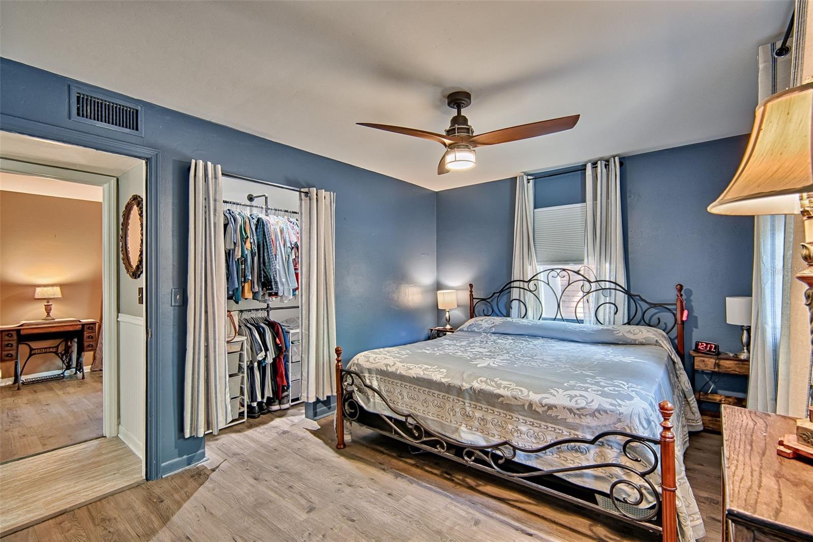 GONDOLA GARDENS H S - Residential