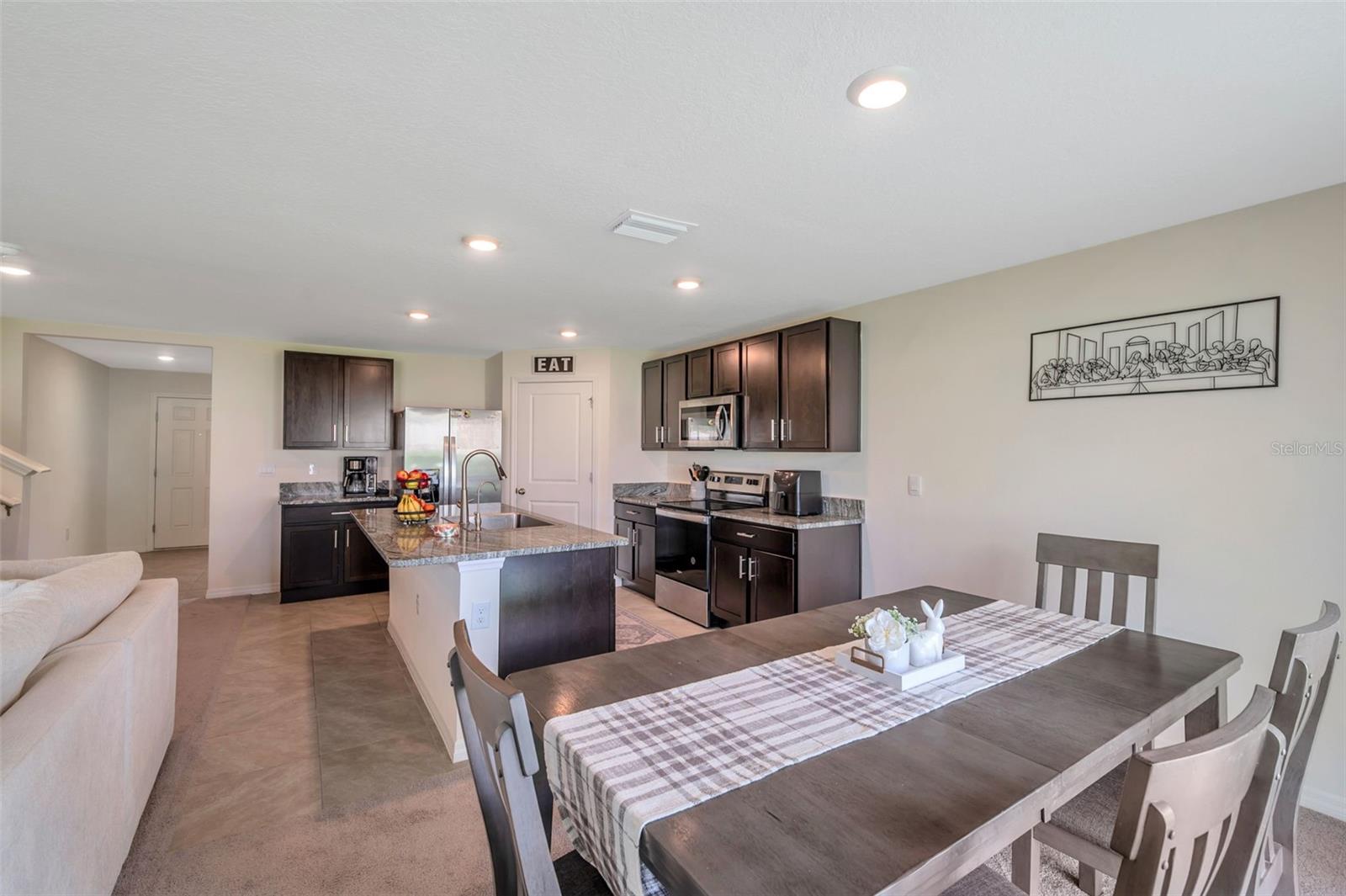 7641 SAIL CLOVER LANE