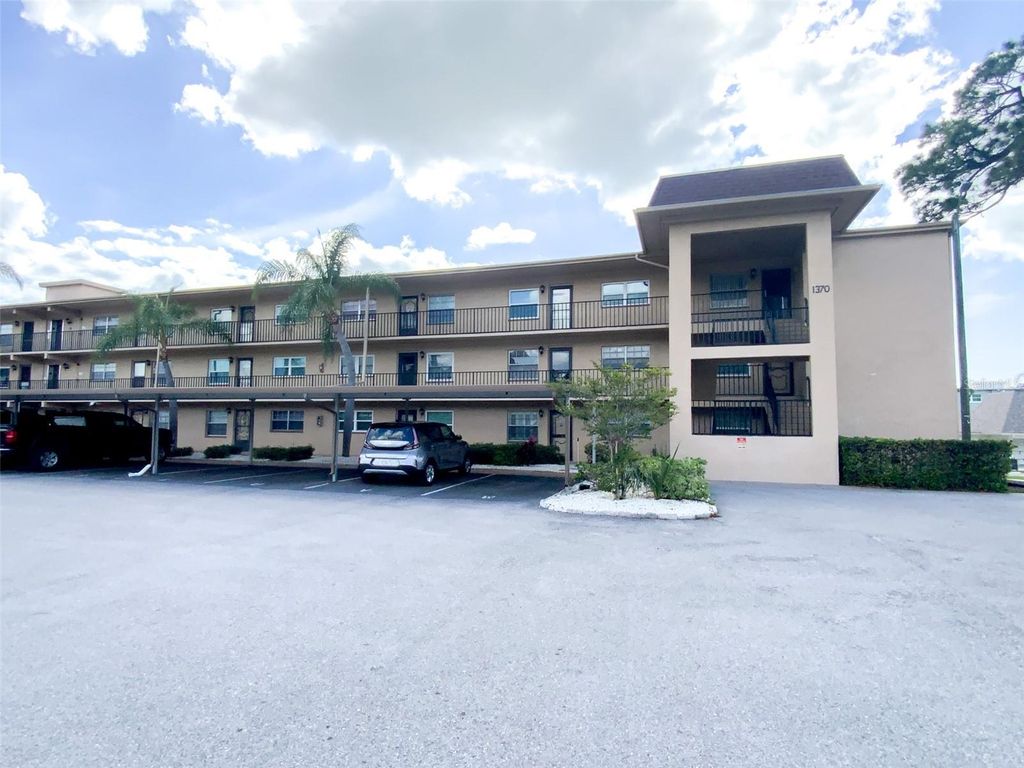 Photo of 1370 Heather Ridge Boulevard #204, Dunedin, FL 34698 (MLS # TB8497932)