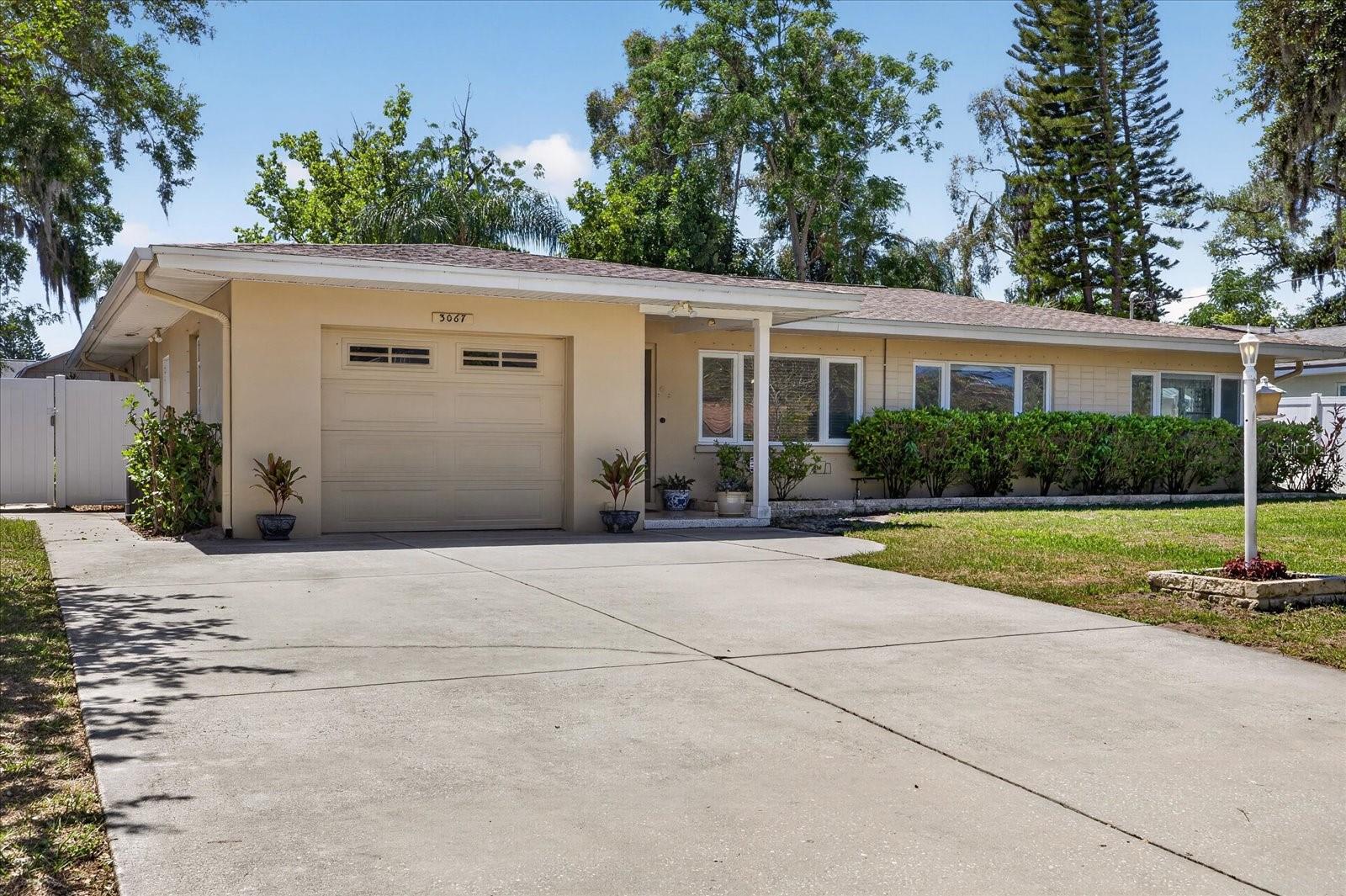 3067 KAPOK KOVE DRIVE