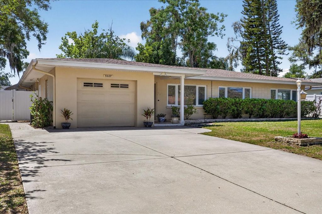 Photo of 3067 Kapok Kove Drive, Clearwater, FL 33759 (MLS # TB8499142)