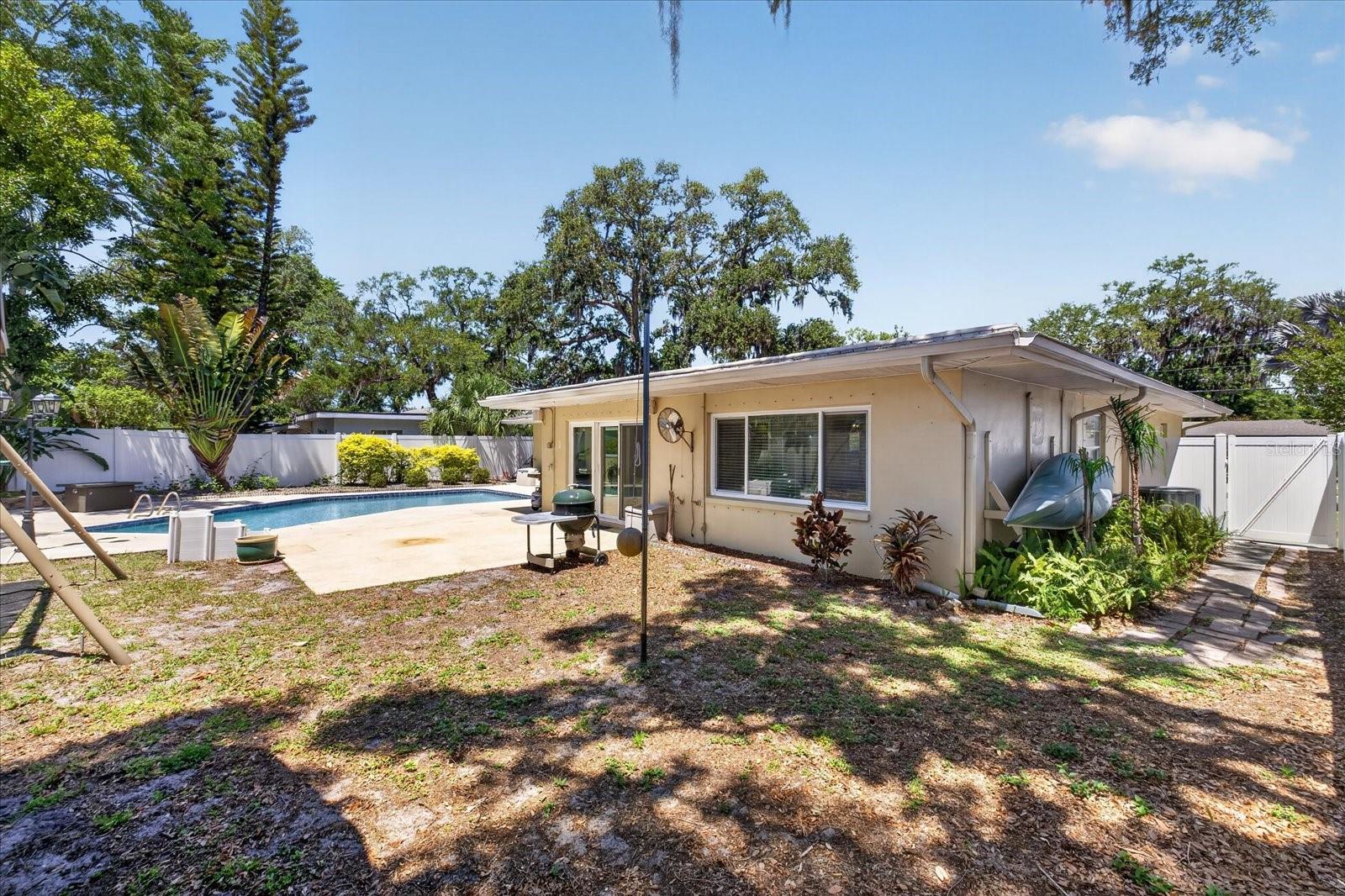 KAPOK FOREST - Residential