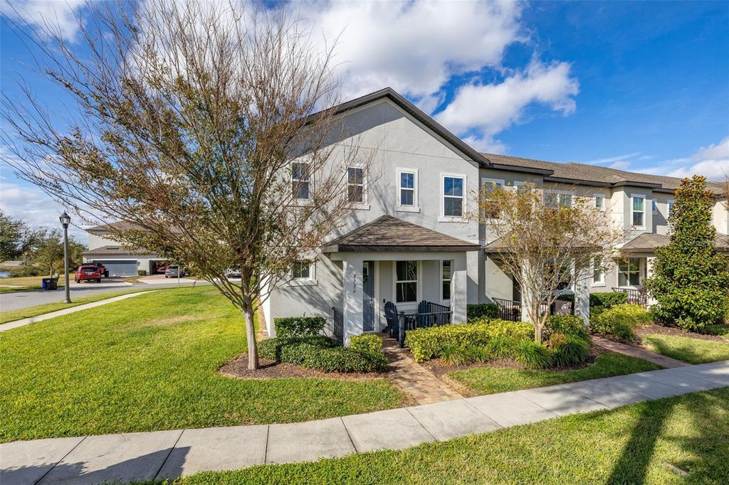 Photo of 9736 Amber Chestnut Way, Winter Garden, FL 34787 (MLS # S5136163)