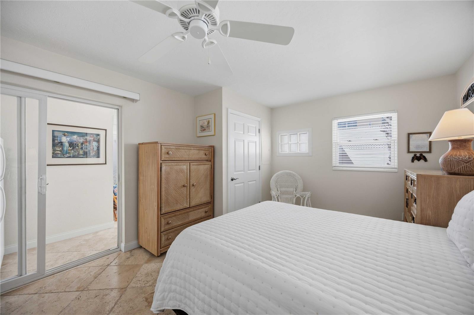 PROVINCIAL GARDENS - Residential