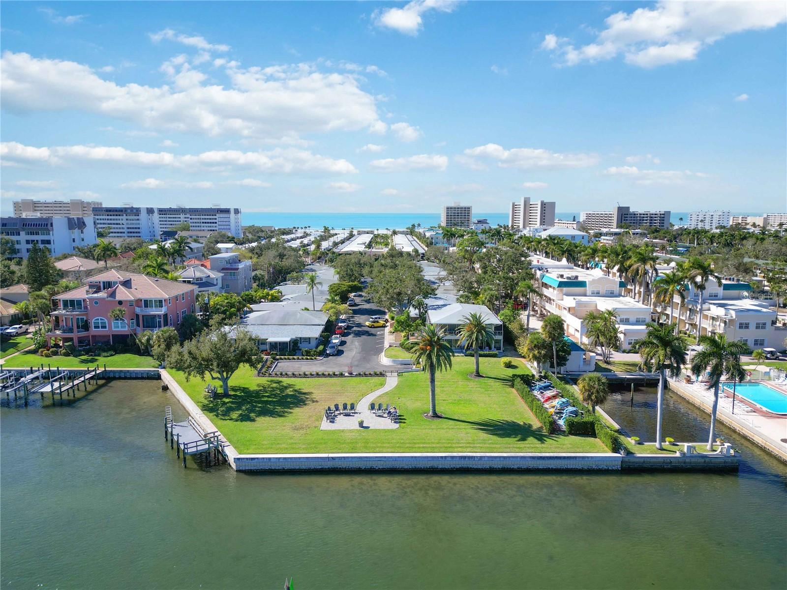 PROVINCIAL GARDENS - Residential
