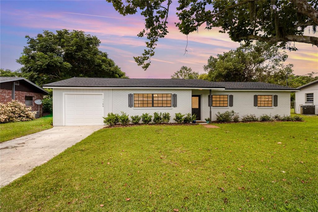 Photo of 1180 E Hill Court, Bartow, FL 33830 (MLS # TB8416698)