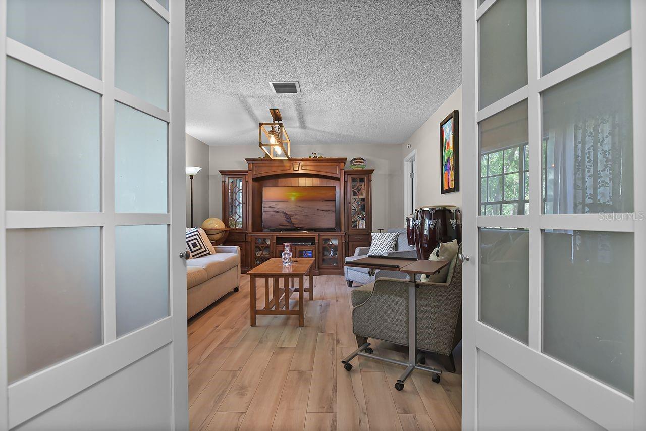 LONG LEAF PLANTATION UNIT 01 - Residential Lease