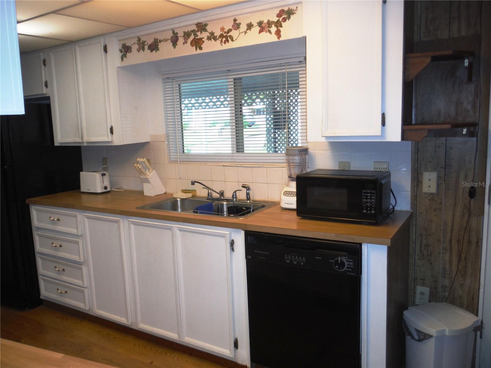 BRIAR CREEK MOBILE HOME COMMUNITY II CONDO - Residential