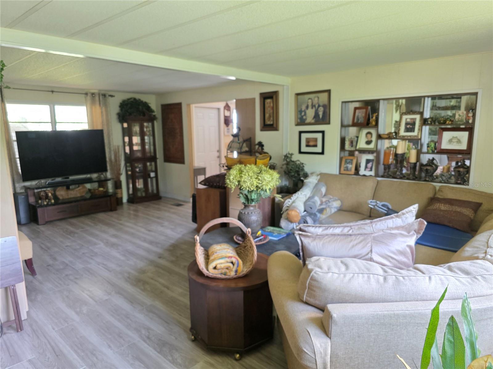 WESTERN SHORES FIRST ADD - Residential