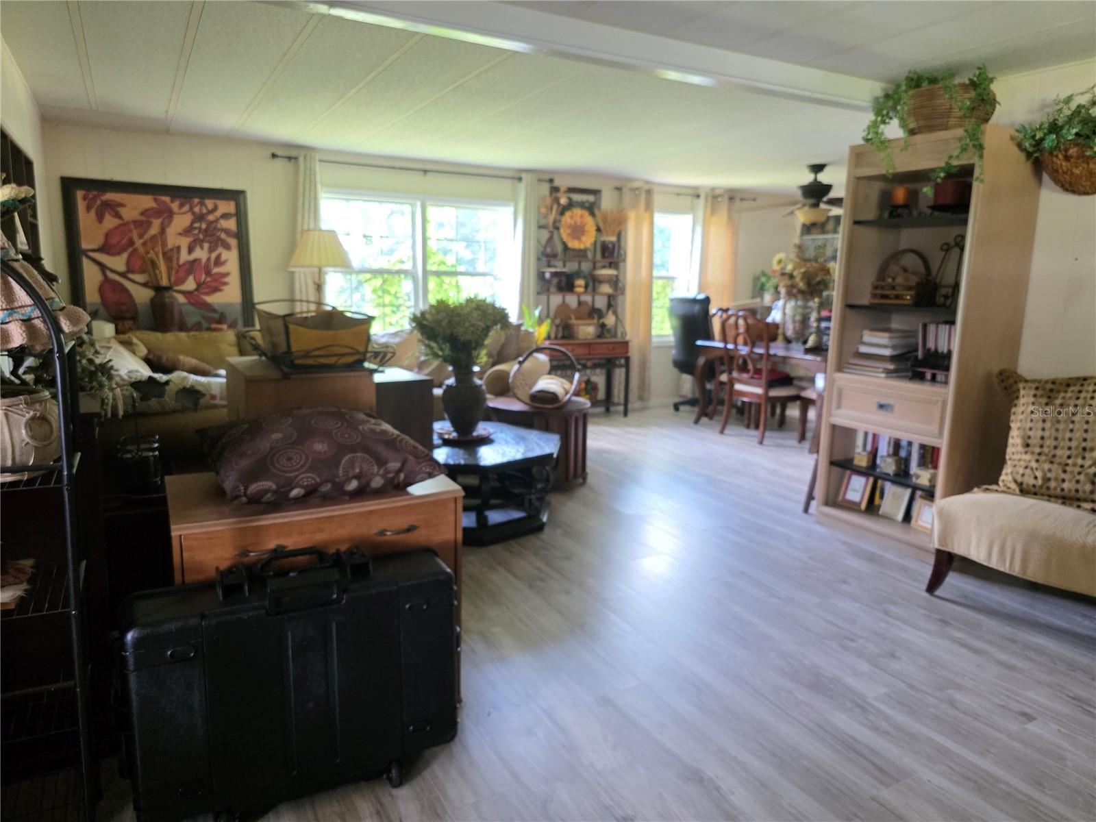 WESTERN SHORES FIRST ADD - Residential