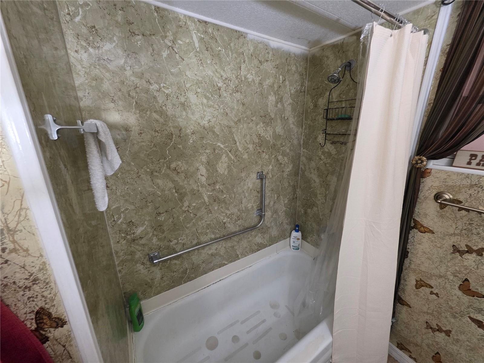 WESTERN SHORES FIRST ADD - Residential