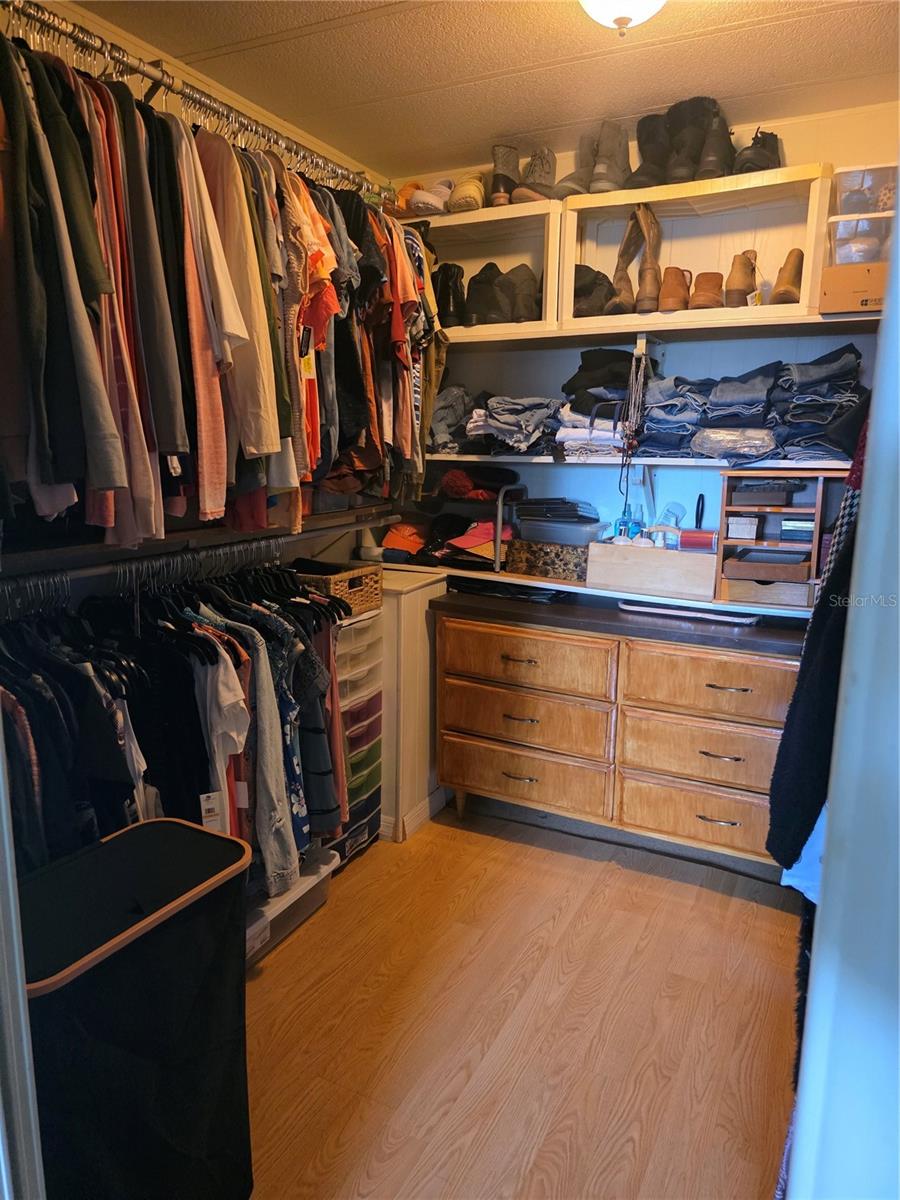 WESTERN SHORES FIRST ADD - Residential