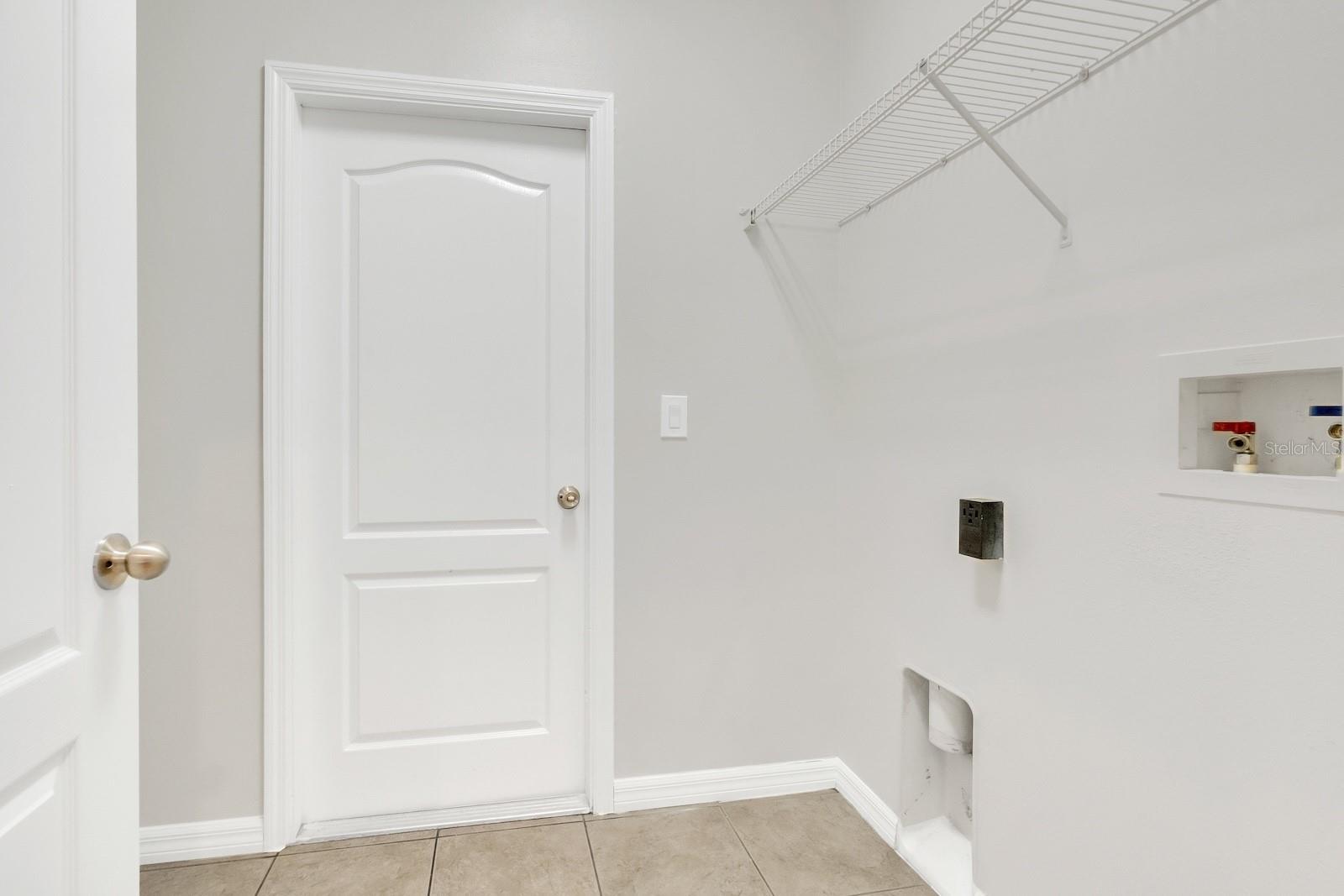 ROBINSON HILLS - Residential