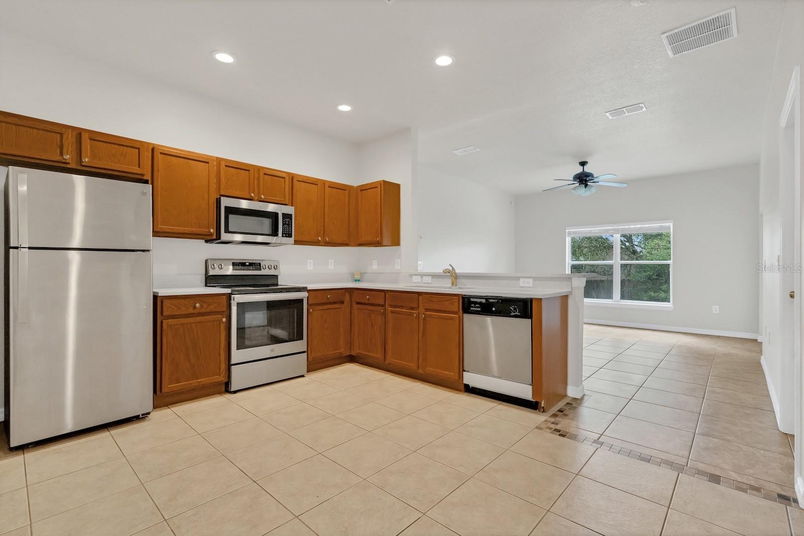 ROBINSON HILLS - Residential