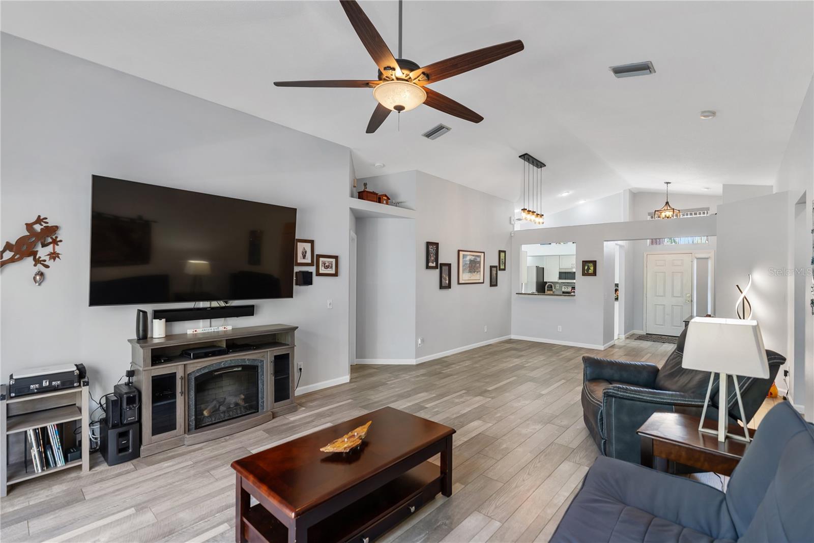 SABAL HARBOUR PH I-A - Residential