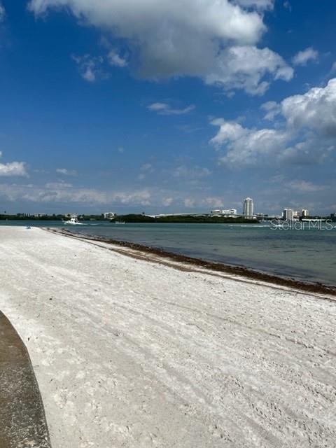 CLEARWATER POINT 2 - Residential Lease