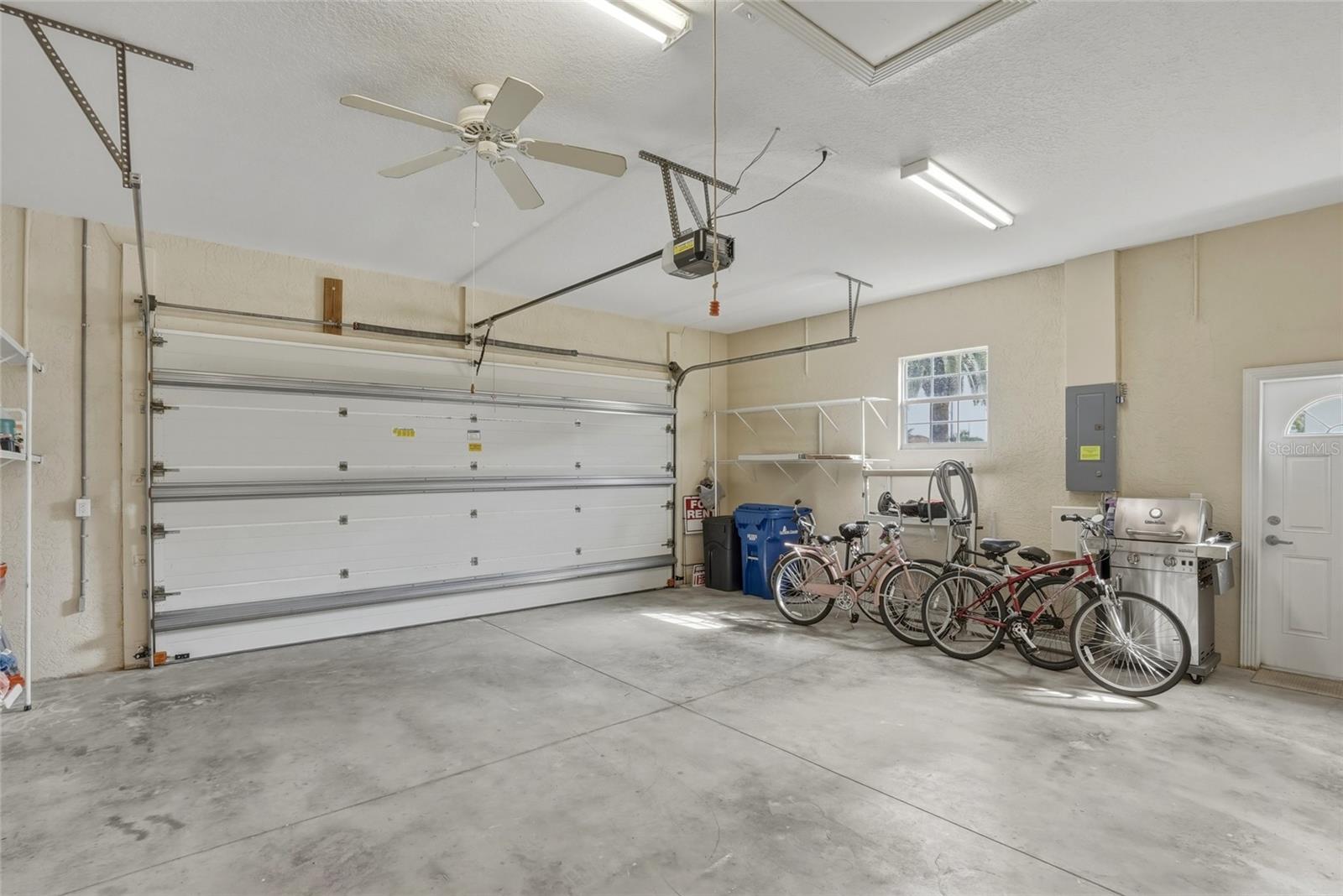 CHESTNUT CREEK MANORS - Residential