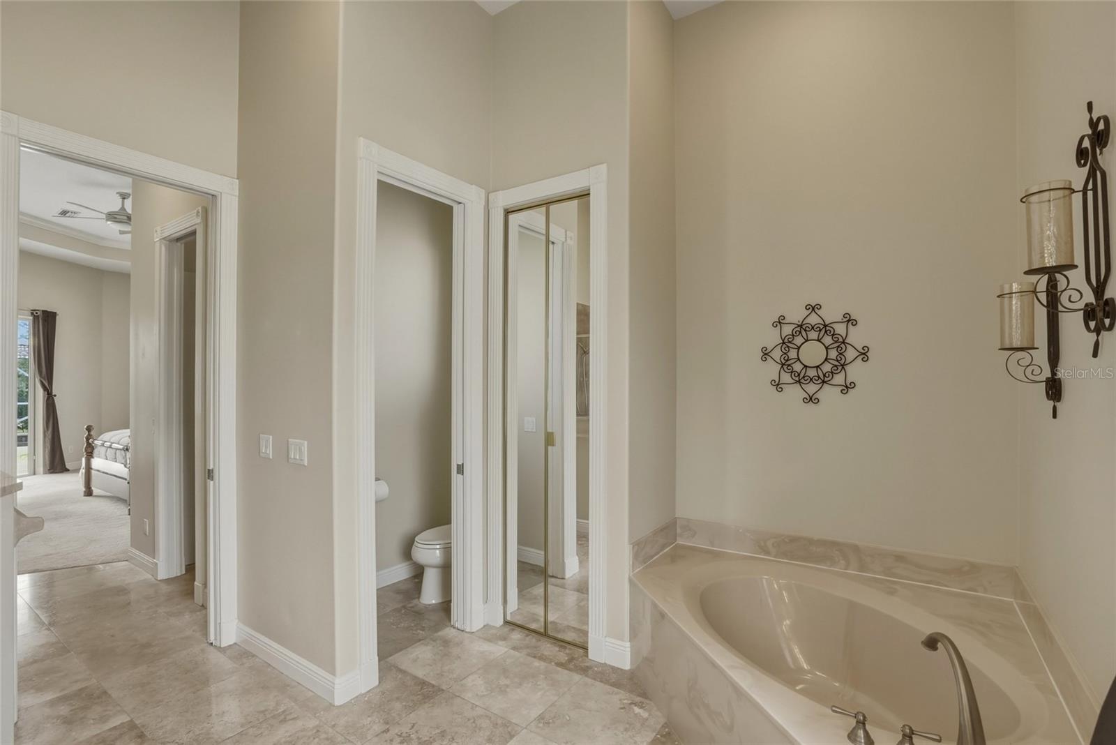 CHESTNUT CREEK MANORS - Residential