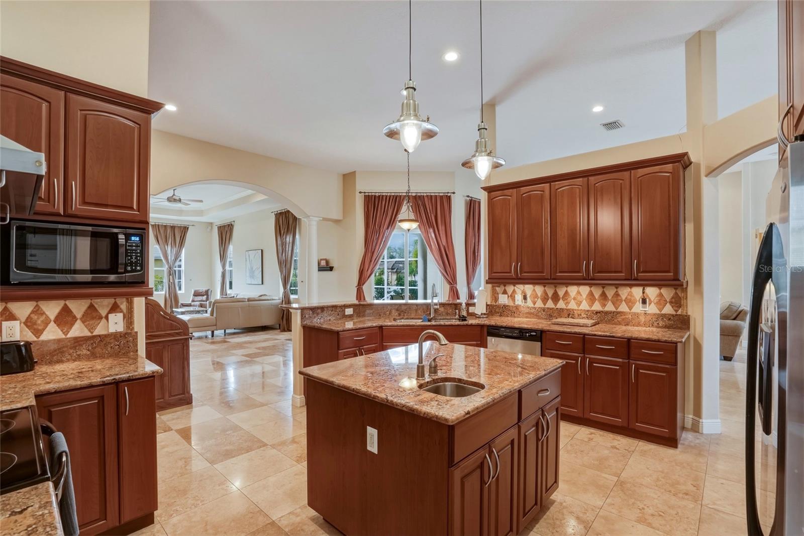 CHESTNUT CREEK MANORS - Residential