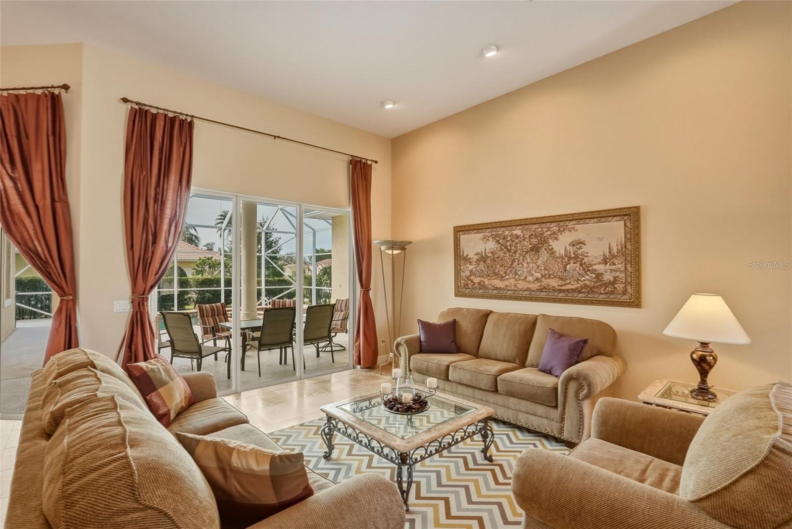 CHESTNUT CREEK MANORS - Residential