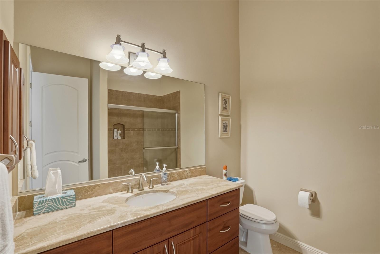 CHESTNUT CREEK MANORS - Residential