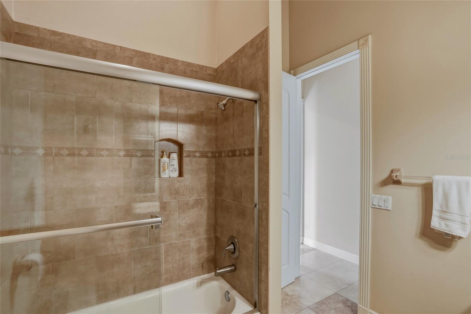 CHESTNUT CREEK MANORS - Residential