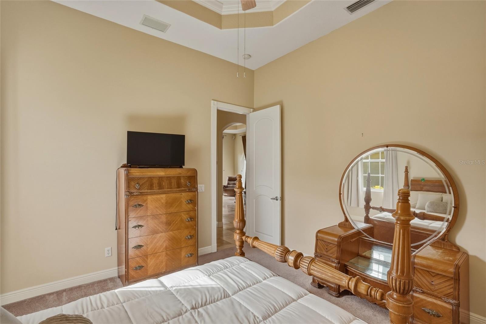 CHESTNUT CREEK MANORS - Residential