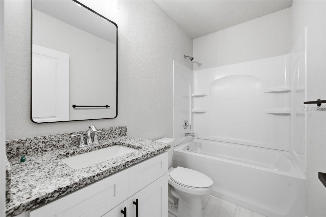 ROYAL HIGHLANDS - Residential