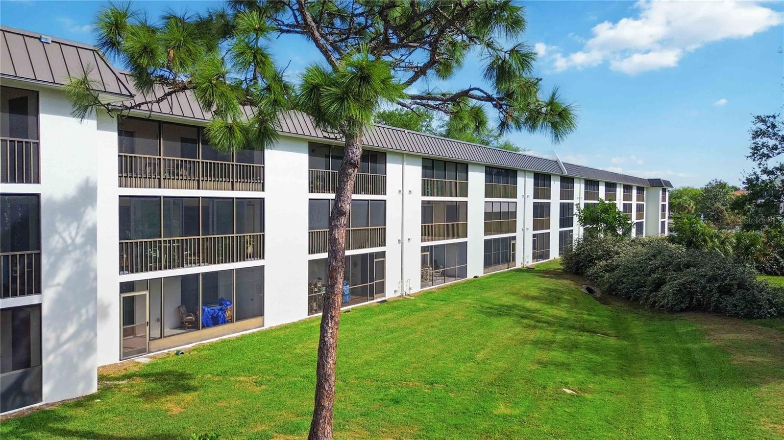 VILLA D ESTE SEC B - Residential