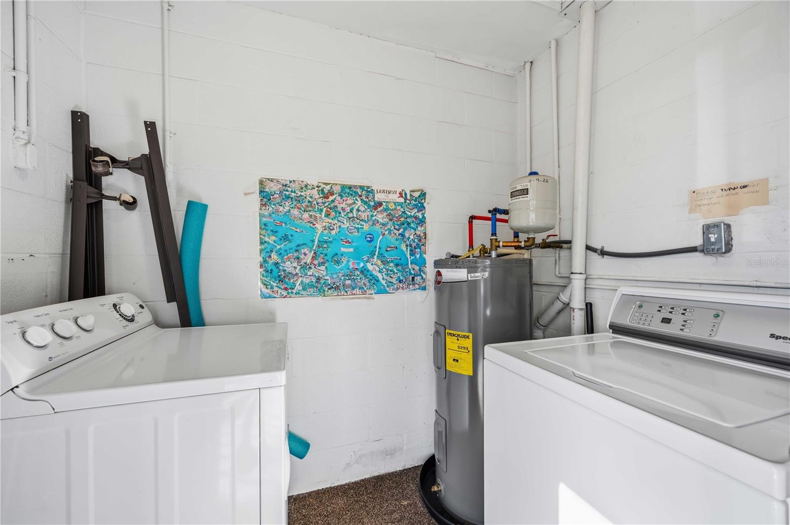 VILLA D ESTE SEC B - Residential