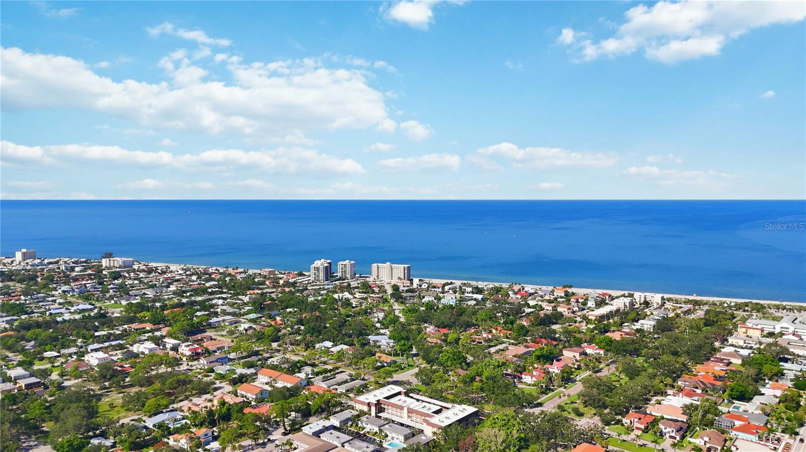 VILLA D ESTE SEC B - Residential