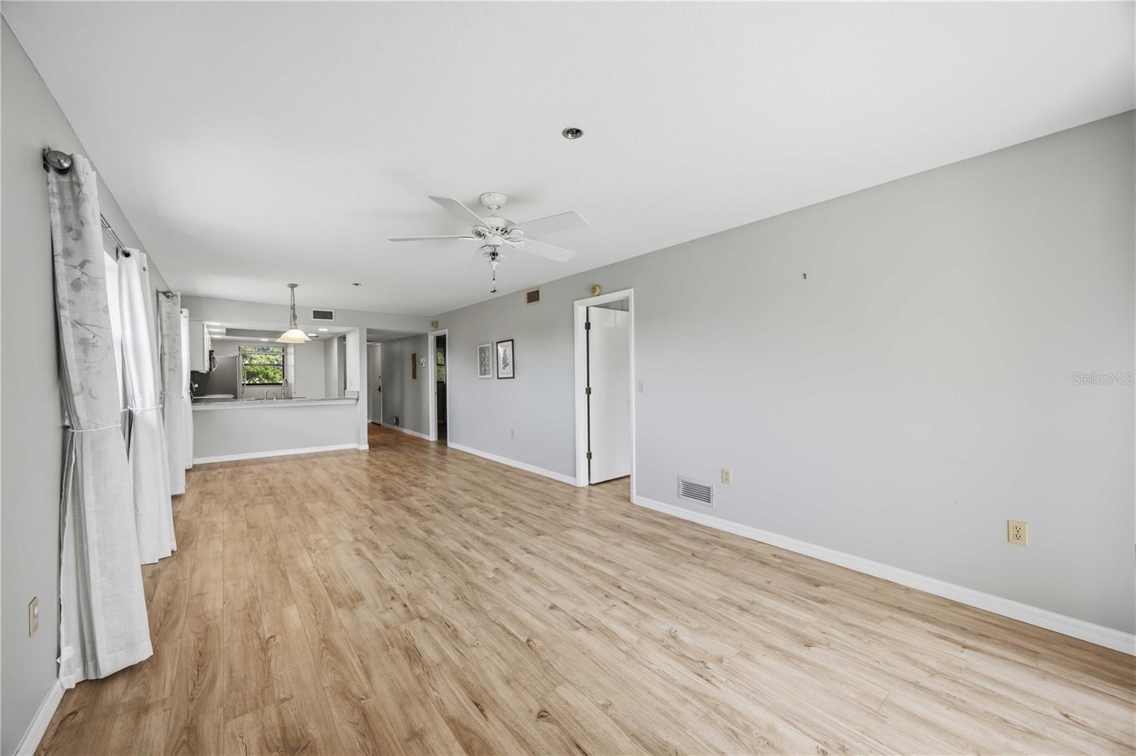 VILLA D ESTE SEC B - Residential