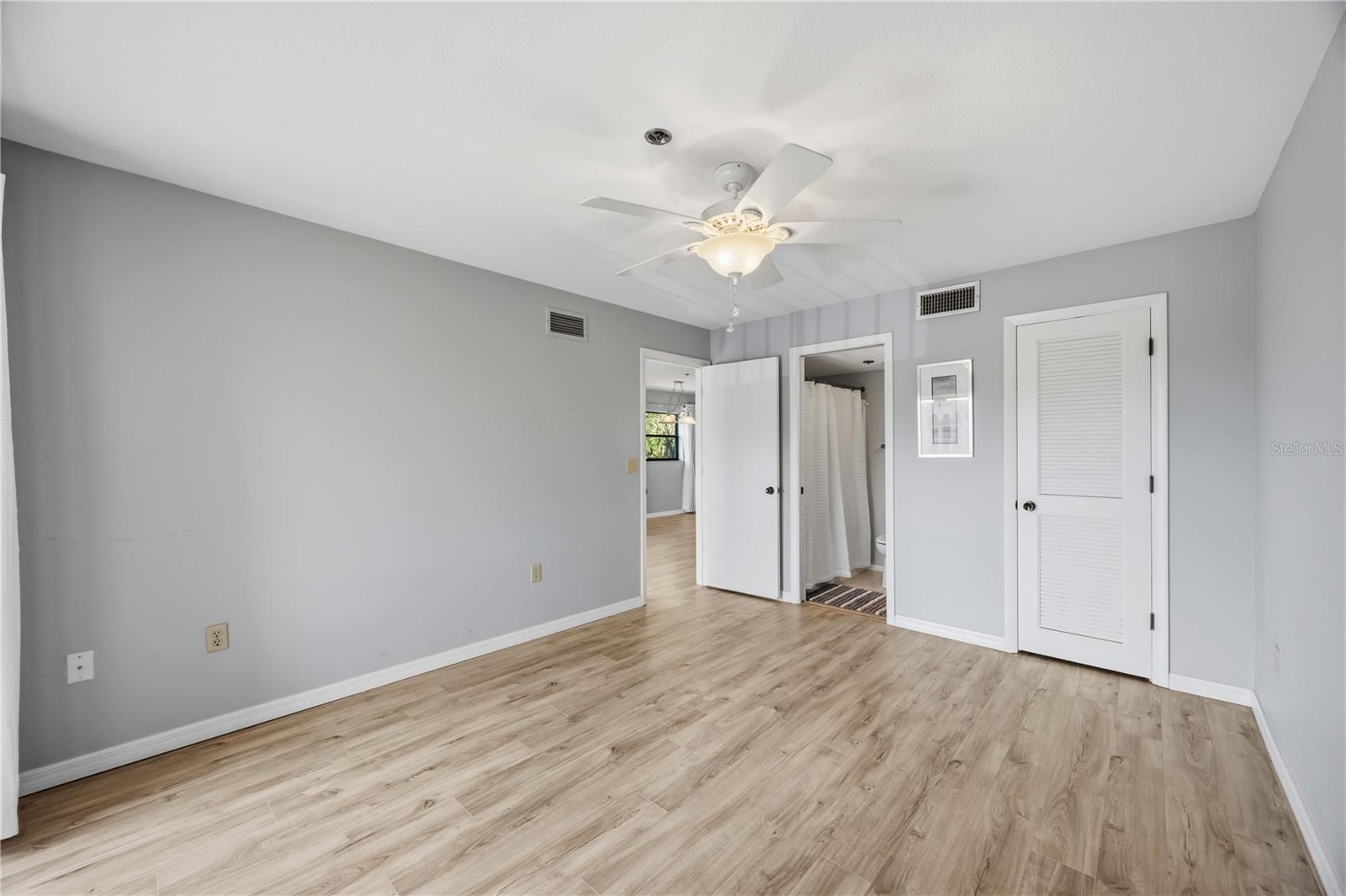 VILLA D ESTE SEC B - Residential