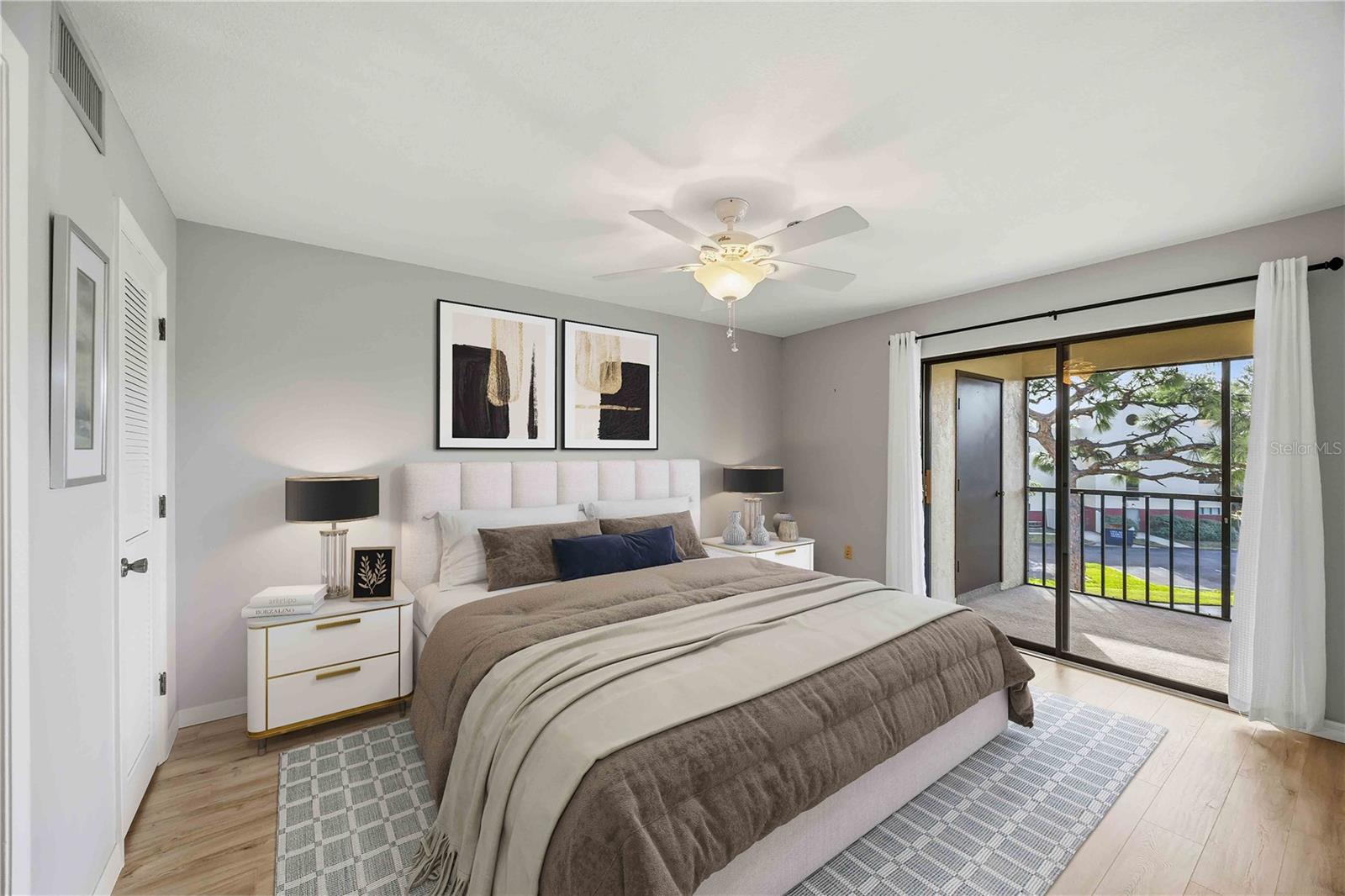 VILLA D ESTE SEC B - Residential