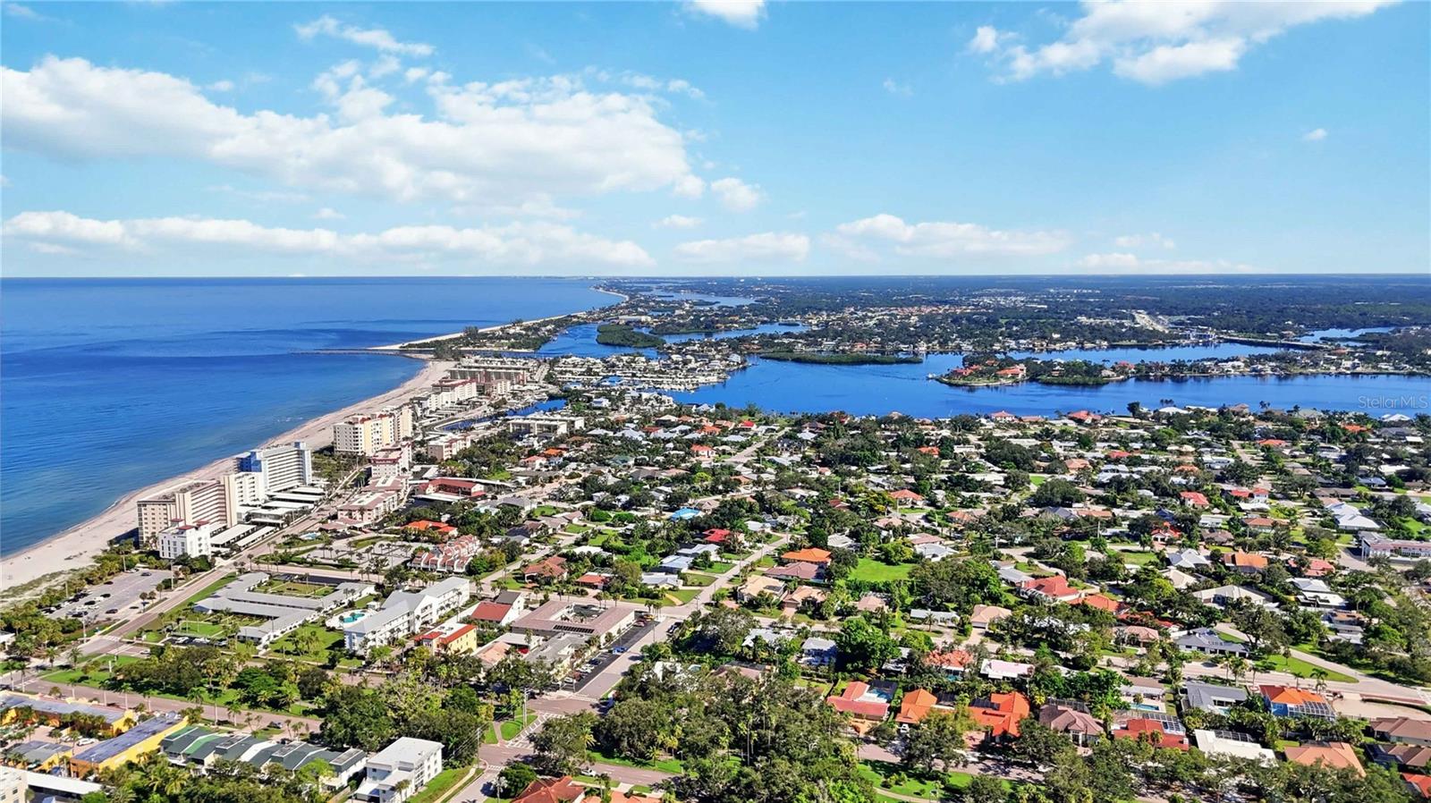 VILLA D ESTE SEC B - Residential