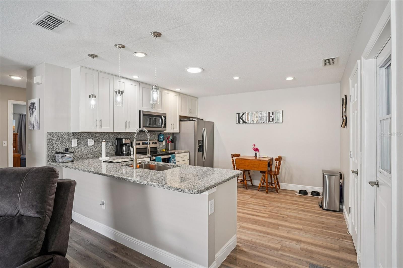 VILLAGES OF SUMTER VILLA DELCANTO - Residential