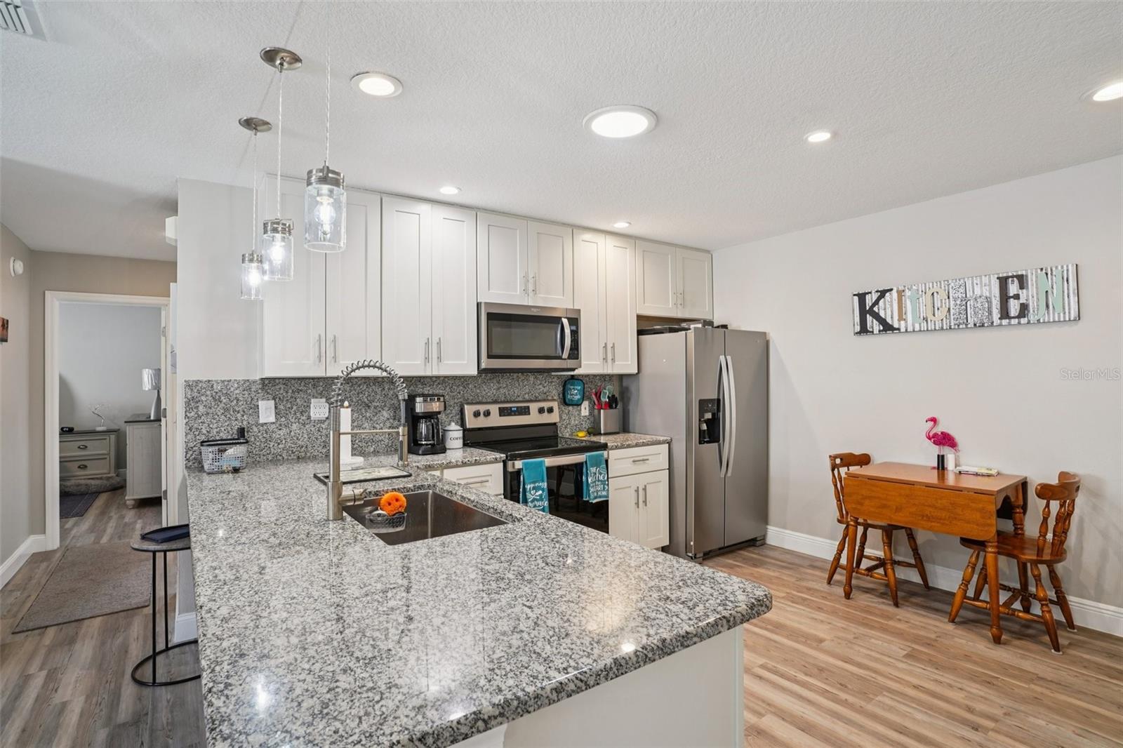 VILLAGES OF SUMTER VILLA DELCANTO - Residential