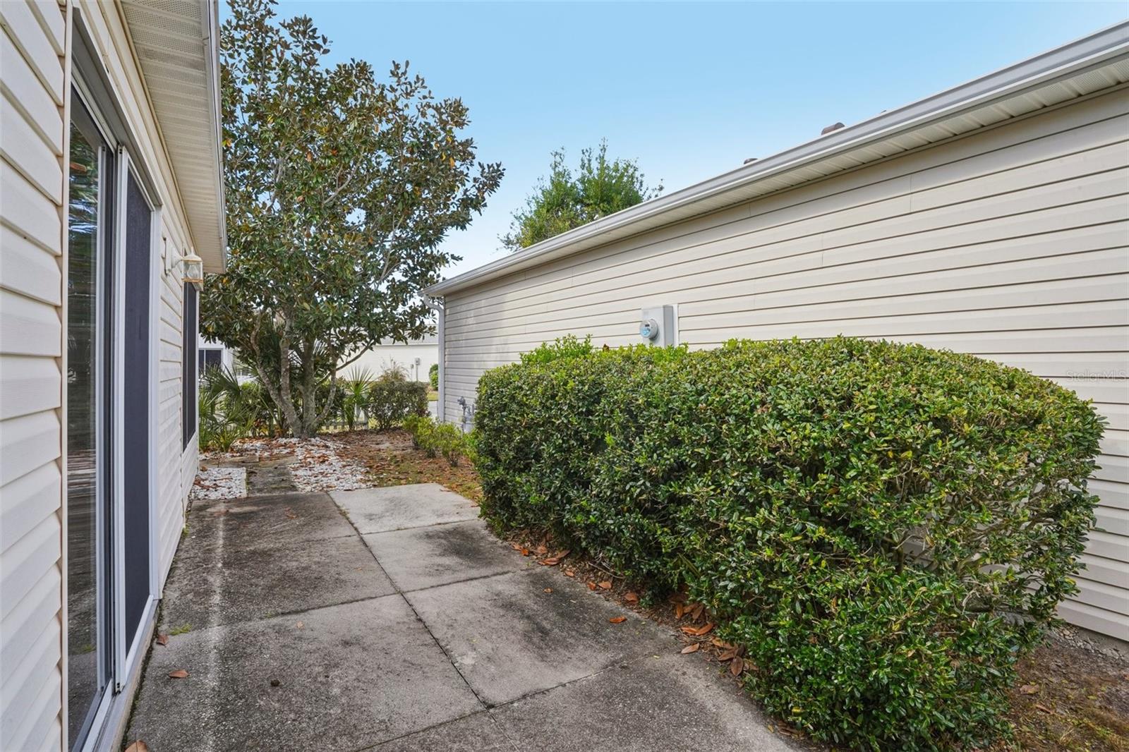 VILLAGES OF SUMTER VILLA DELCANTO - Residential