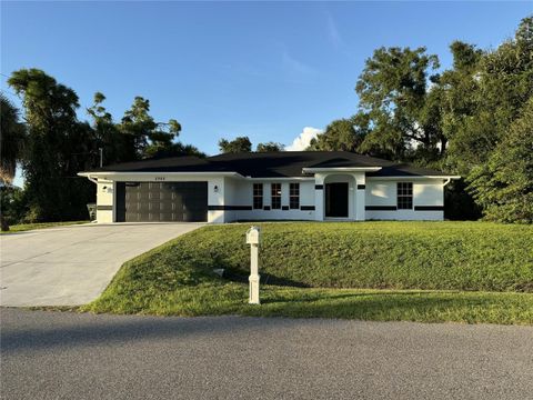 A home in NORTH PORT