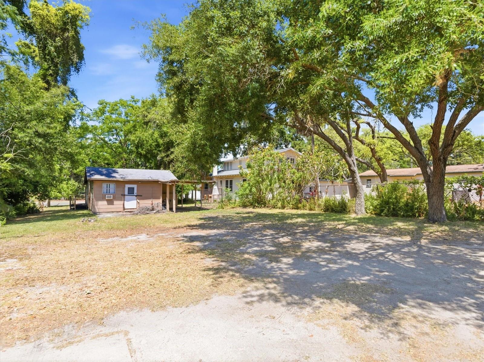 230 6TH AVENUE N