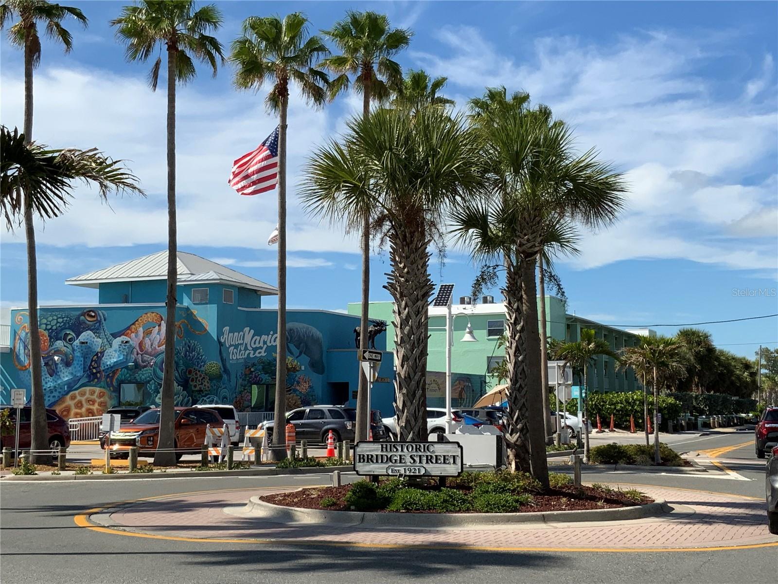 CORTEZ BEACH - Residential Income