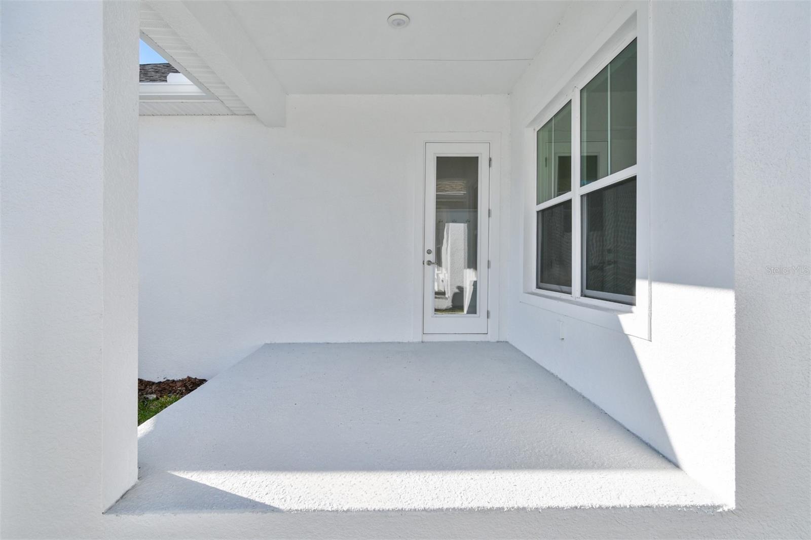 EMERALD LANDING AT WATERSIDE - Residential