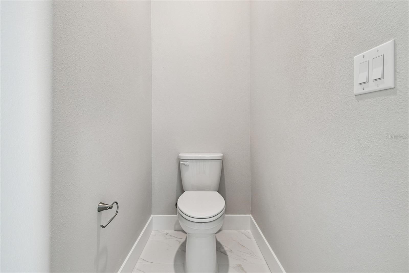 EMERALD LANDING AT WATERSIDE - Residential