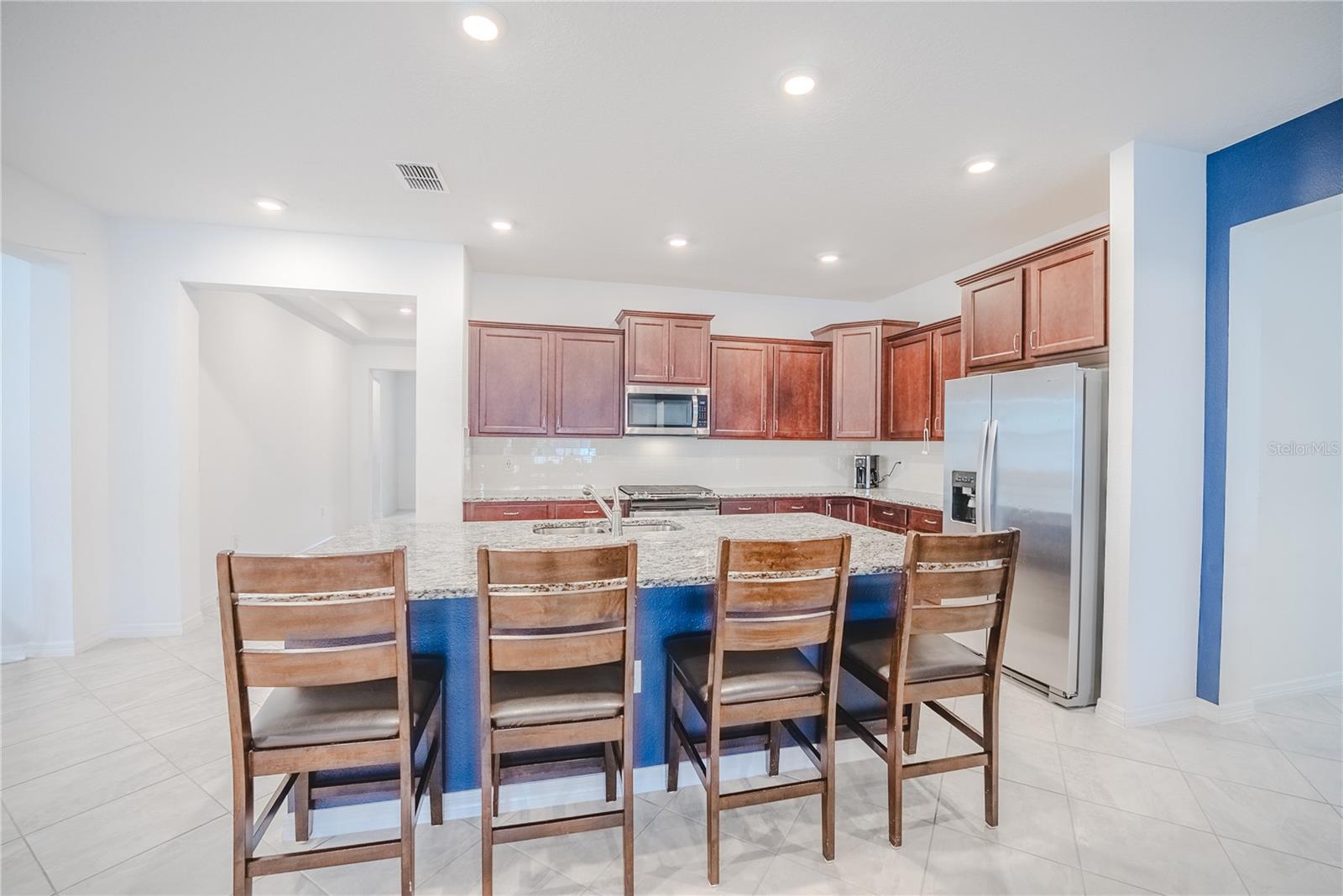 CALESA TOWNSHIP ROAN HILLS - Residential