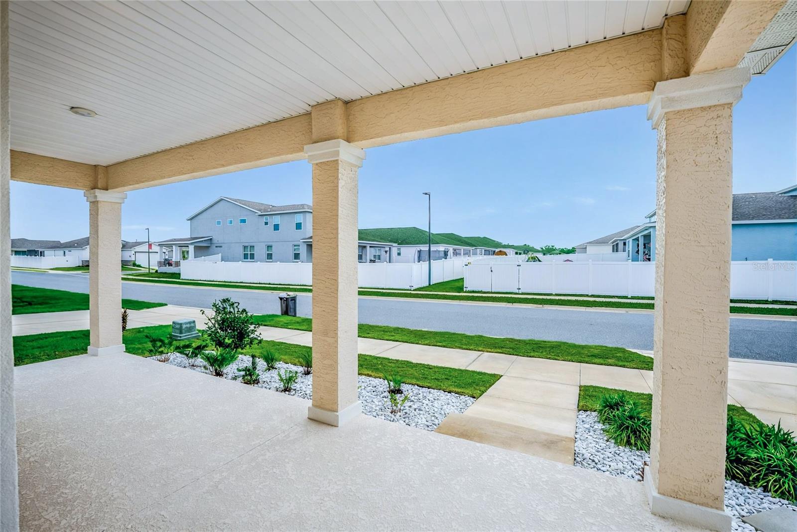 CALESA TOWNSHIP ROAN HILLS - Residential