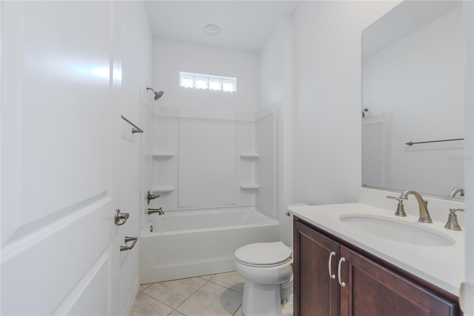 CALESA TOWNSHIP ROAN HILLS - Residential