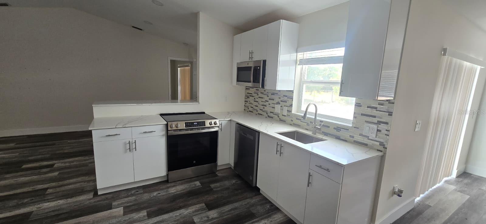 PORT CHARLOTTE SEC 41 - Residential Lease