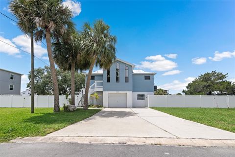 A home in HERNANDO BEACH